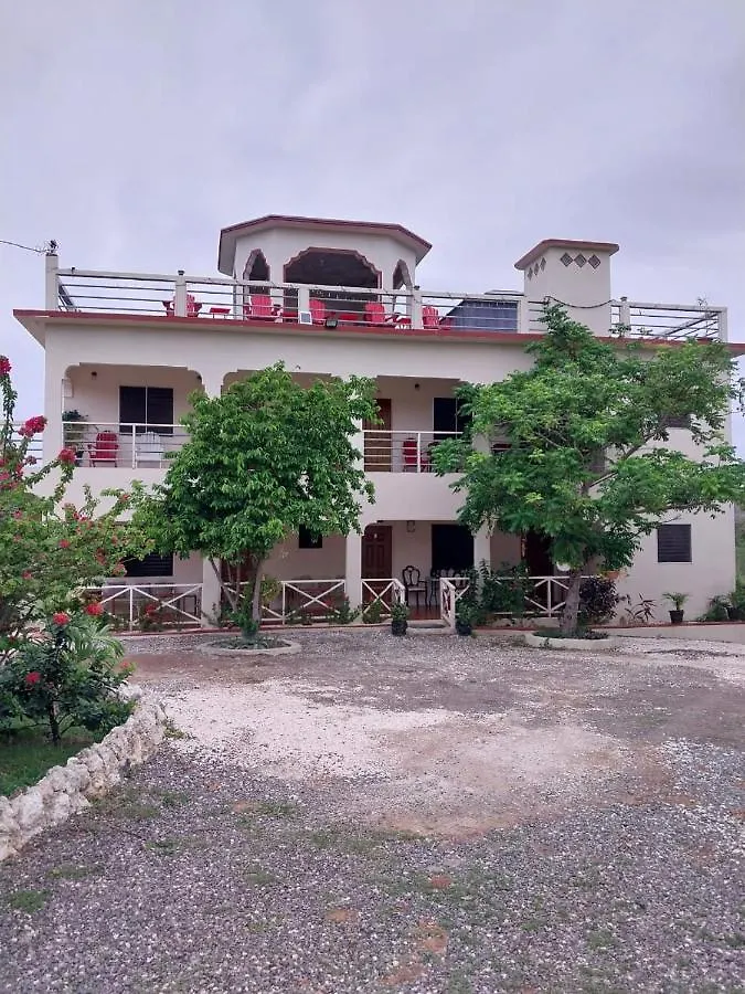 Eliwes Villa Treasure Beach Jamaica